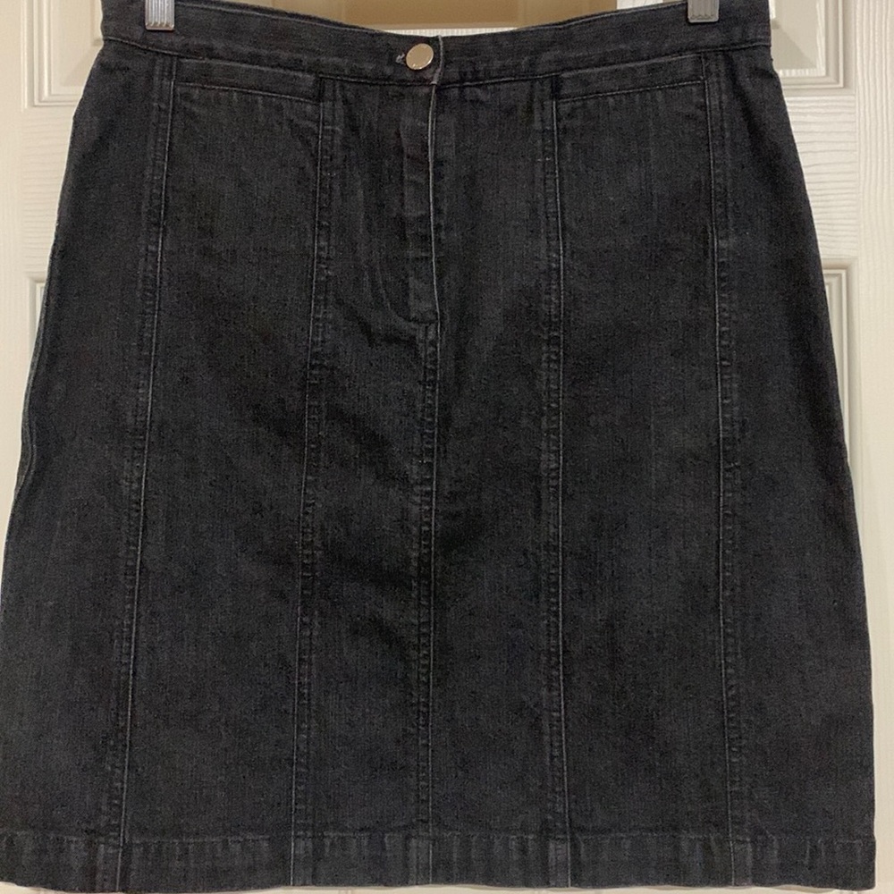 Jones New York signature  black denim skirt
